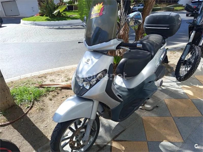 Piaggio Beverly 250 – Vista 7