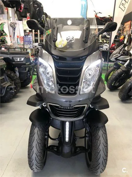 Peugeot Metropolis 400 – Vista 9