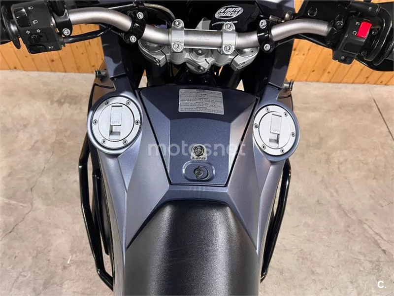 KTM 990 Adventure – Vista 15