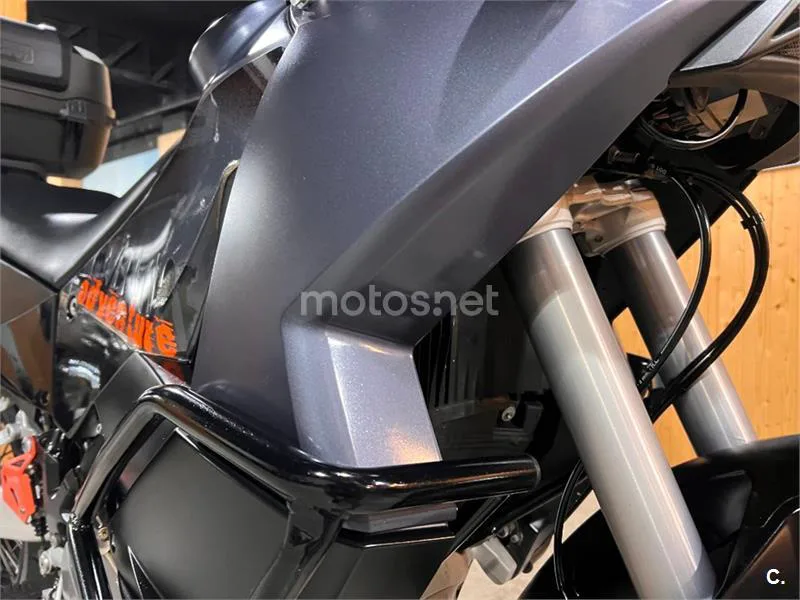 KTM 990 Adventure – Vista 36