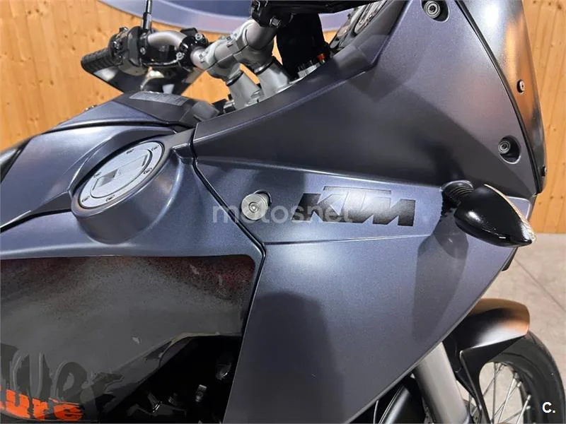 KTM 990 Adventure – Vista 37