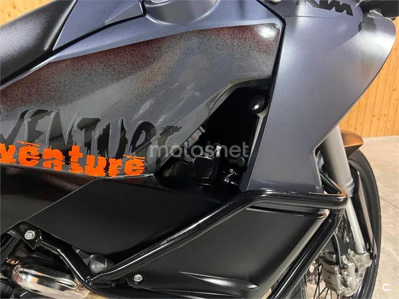 KTM 990 Adventure – Vista 38