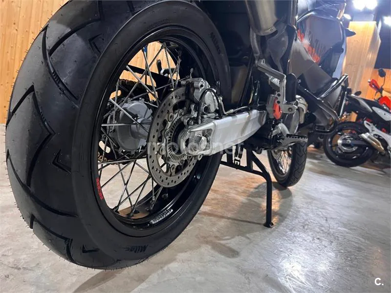 KTM 990 Adventure – Vista 53