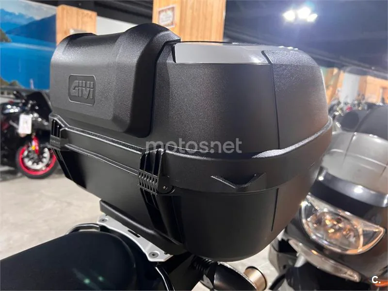KTM 990 Adventure – Vista 56