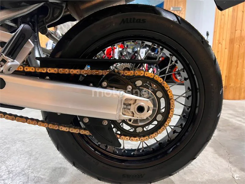 KTM 990 Adventure – Vista 64