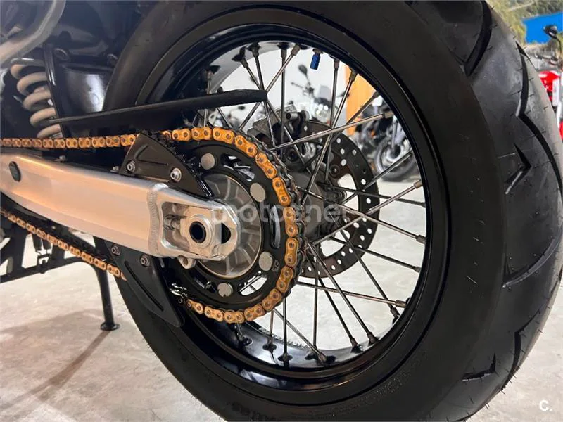 KTM 990 Adventure – Vista 67