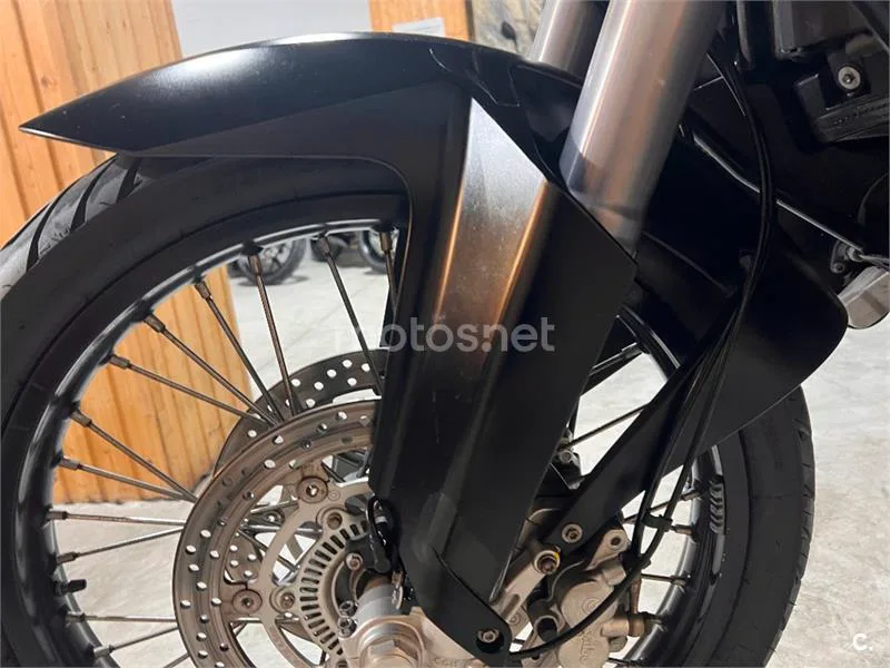 KTM 990 Adventure – Vista 76