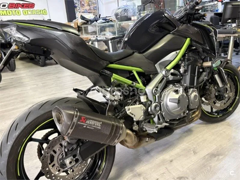 Kawasaki Z900 – Vista 5