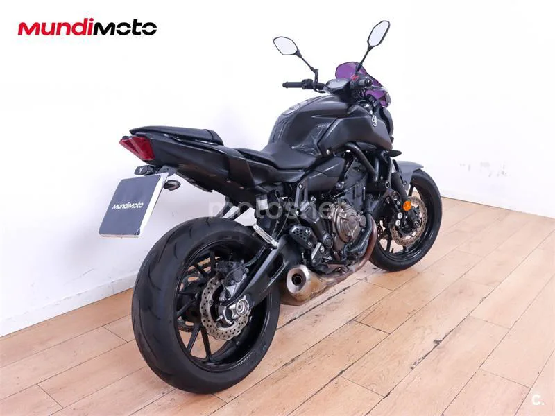 Yamaha MT-07 – Vista 3