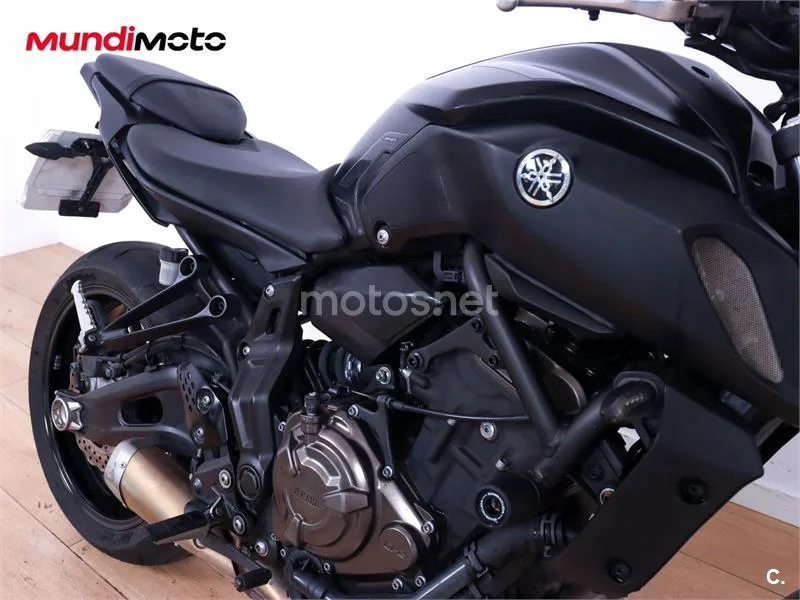 Yamaha MT-07 – Vista 24