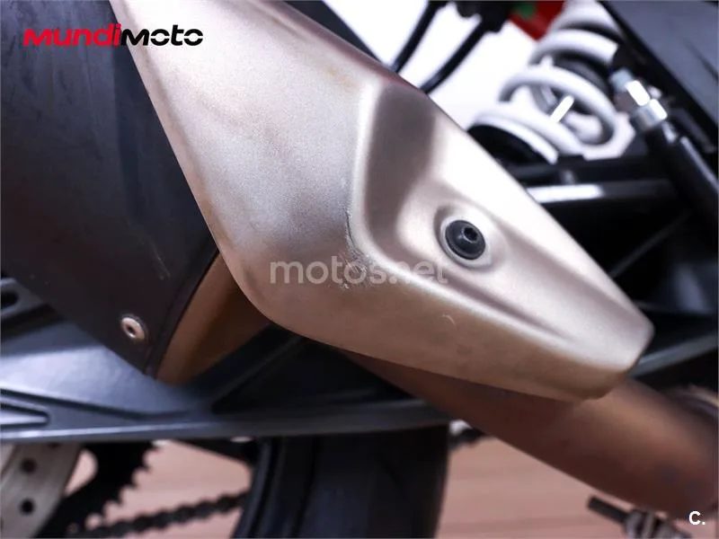 KTM 125 – Vista 16