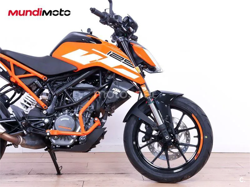 KTM 125 – Vista 23