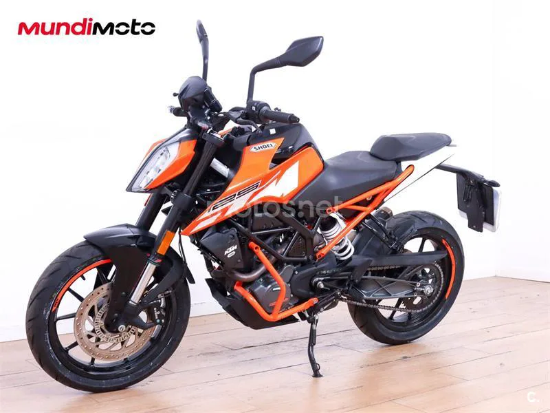 KTM 125 – Vista 7