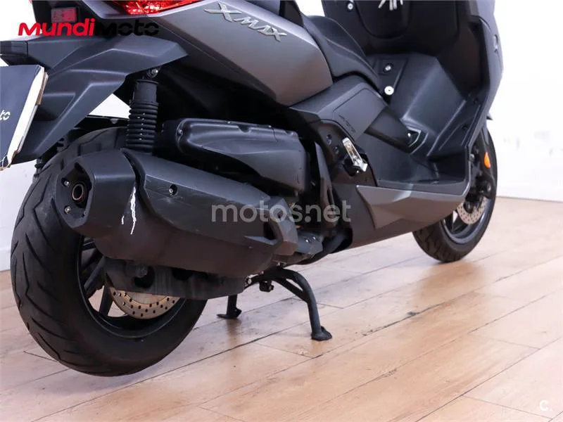 Yamaha XMAX 400 – Vista 4