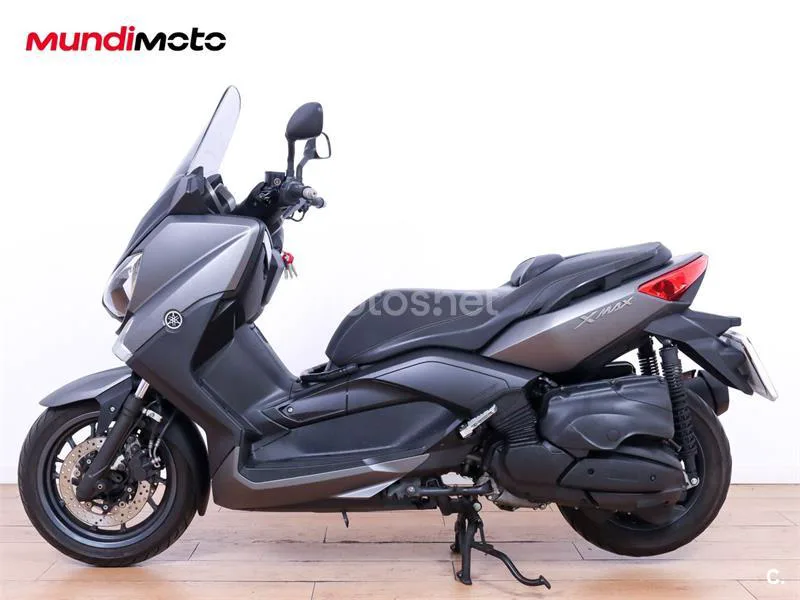 Yamaha XMAX 400 – Vista 6