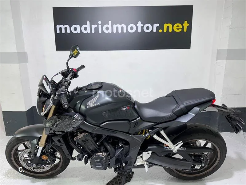 Honda CB 650 R – Vista 2