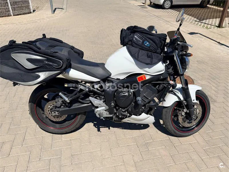 Yamaha FZ6 Fazer S2 – Vista 2
