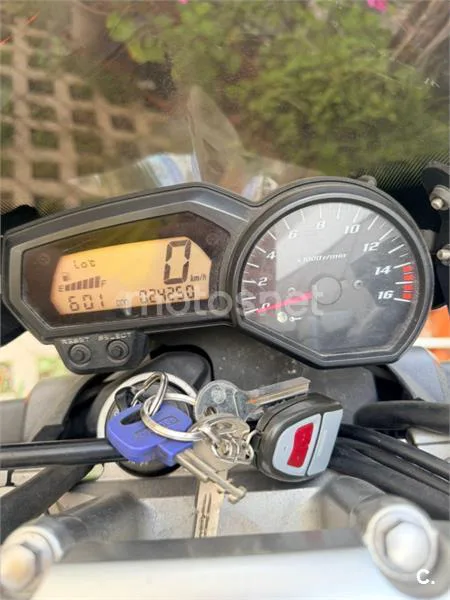 Yamaha FZ6 Fazer S2 – Vista 4