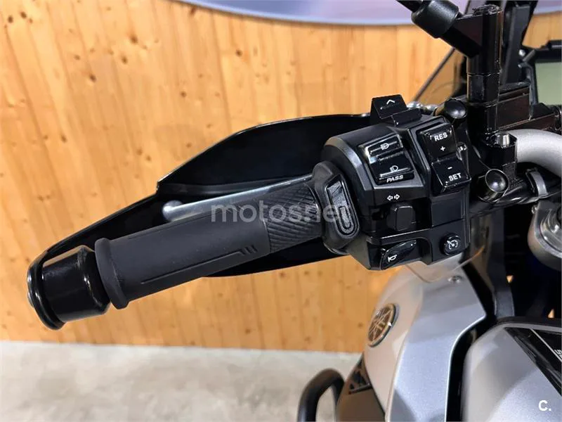 Yamaha XT 1200 ZE Super Ténéré – Vista 23