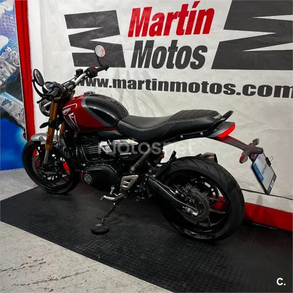 Triumph Speed 400 – Vista 4
