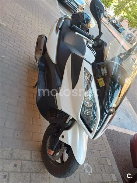 Kymco Super Dink 300 - Vista 8