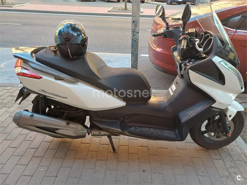 Kymco Super Dink 300 - Vista 9