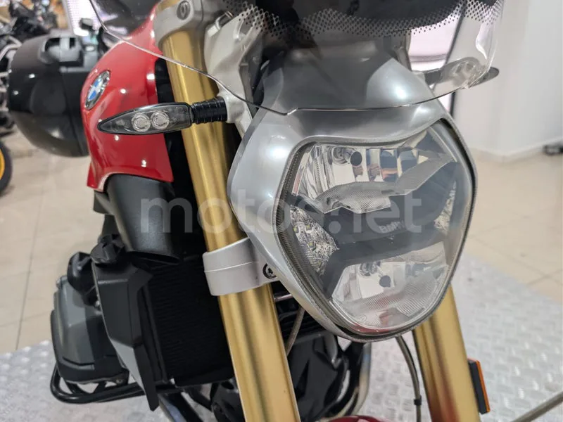 BMW R 1200 R - Vista 14