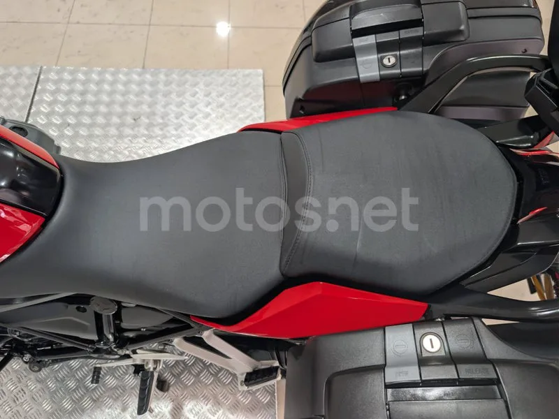 BMW R 1200 R - Vista 17
