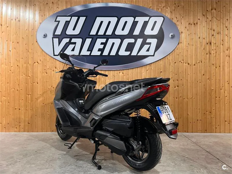 Kymco Grand Dink 300 – Vista 6