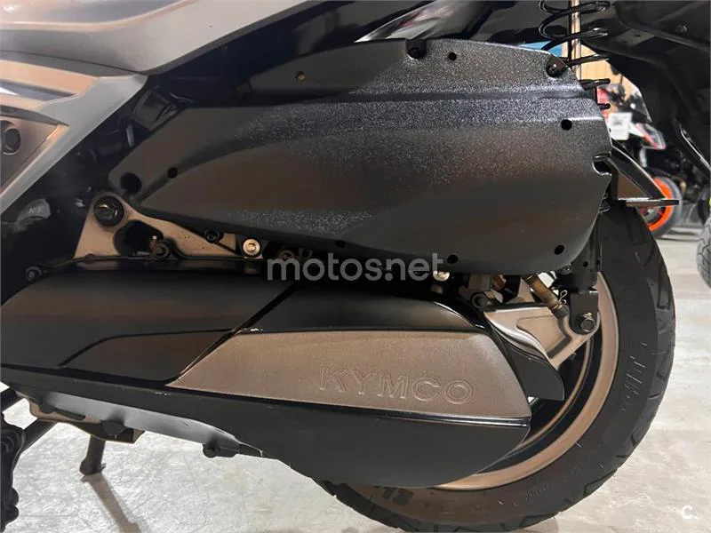 Kymco Grand Dink 300 – Vista 59