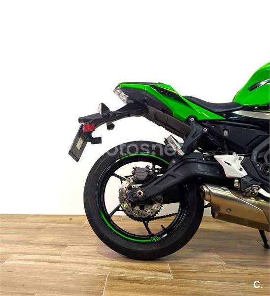 Kawasaki Ninja 650 – Vista 3