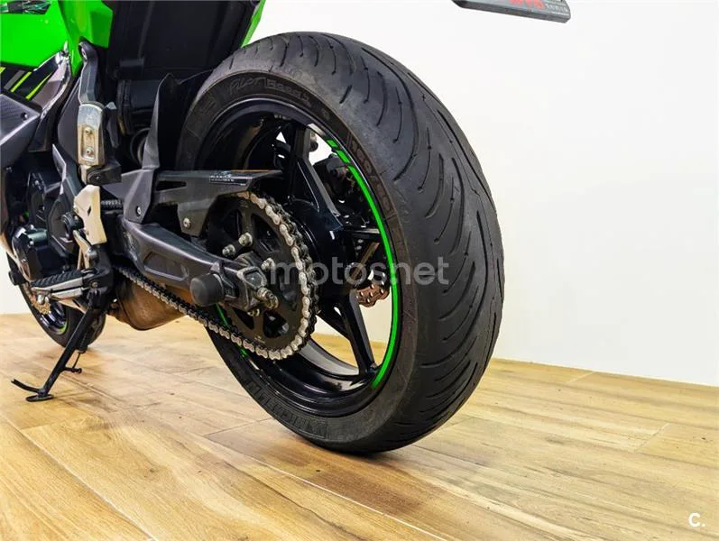Kawasaki Ninja 650 – Vista 10
