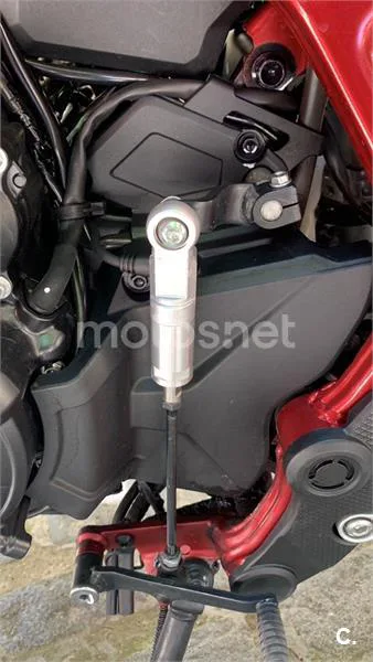 Honda CB 750 Hornet – Vista 11