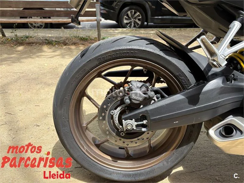 Honda CB 650 R – Vista 12
