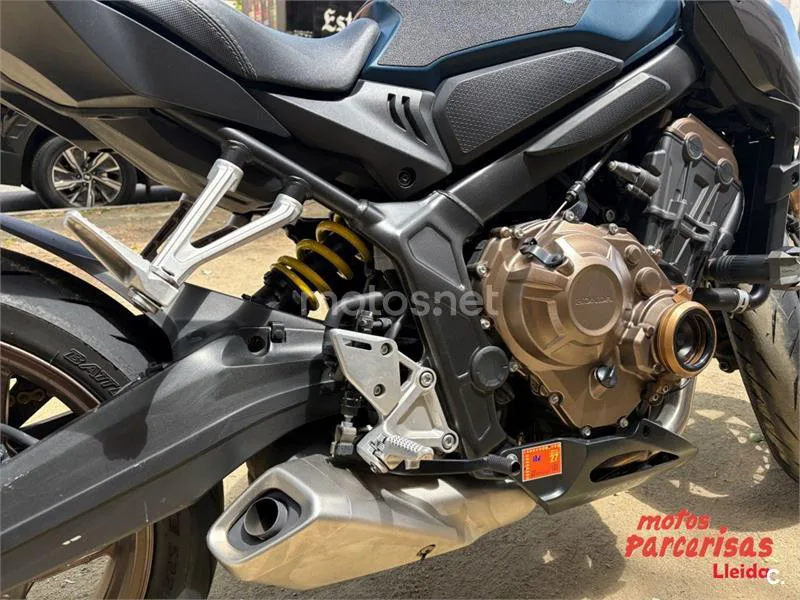 Honda CB 650 R – Vista 13