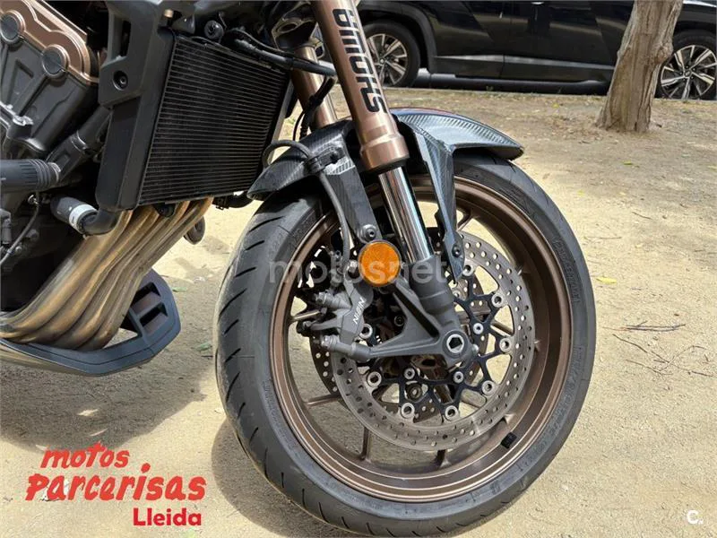 Honda CB 650 R – Vista 16