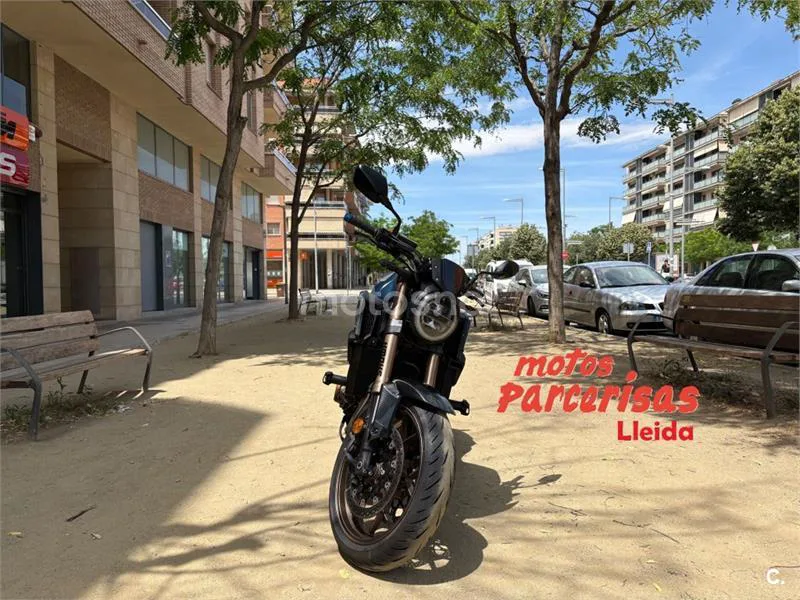 Honda CB 650 R – Vista 17