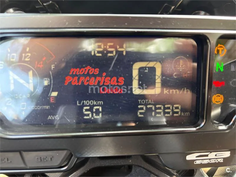 Honda CB 650 R – Vista 23