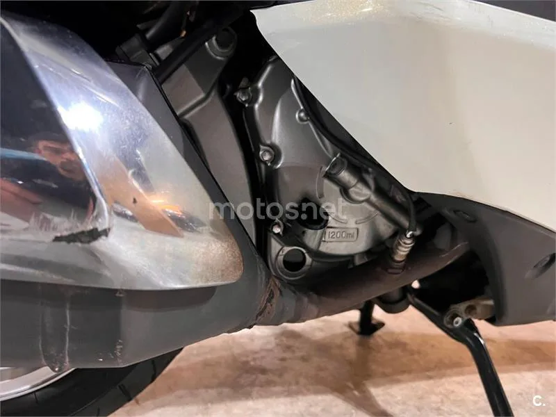 Suzuki Burgman 400 – Vista 50