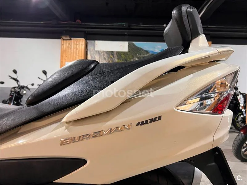 Suzuki Burgman 400 – Vista 59