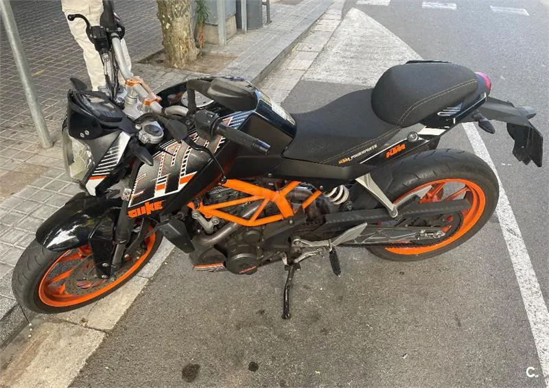 KTM 390 Duke – Vista 2