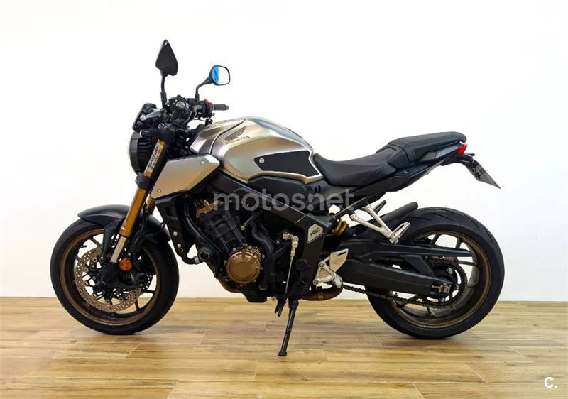 Honda CB 650 R – Vista 5
