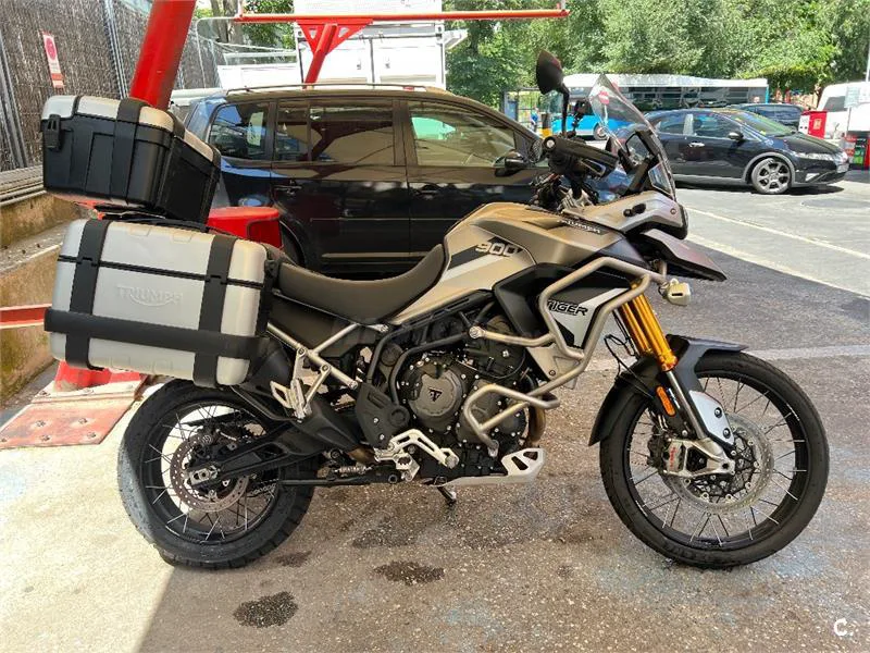 Triumph Tiger 900 – Vista 2