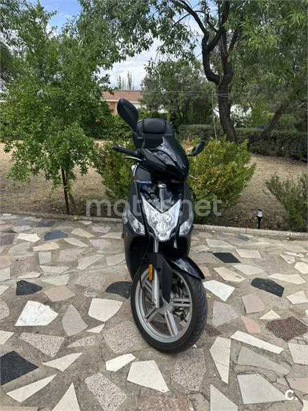 Kymco Agility City 125 – Vista 4