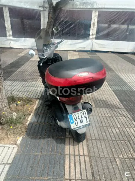 Piaggio Beverly 125 - Vista 3