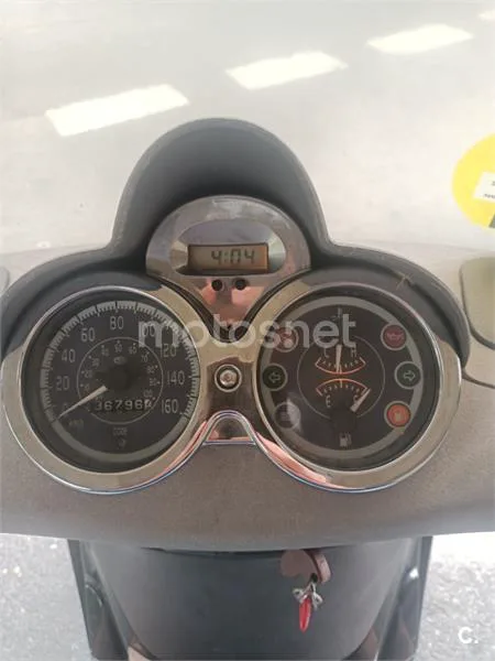 Piaggio Beverly 125 - Vista 4