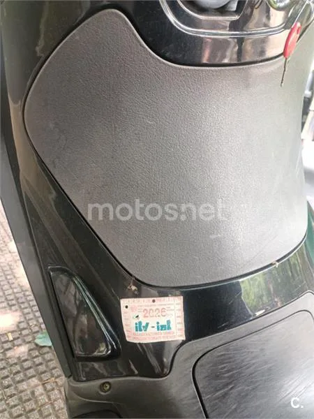Piaggio Beverly 125 - Vista 5