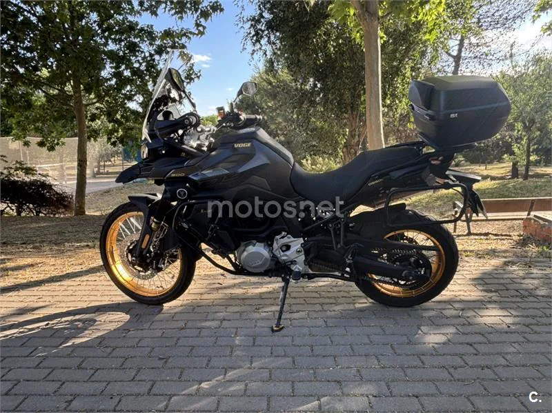 Voge 900 DSX – Vista 4