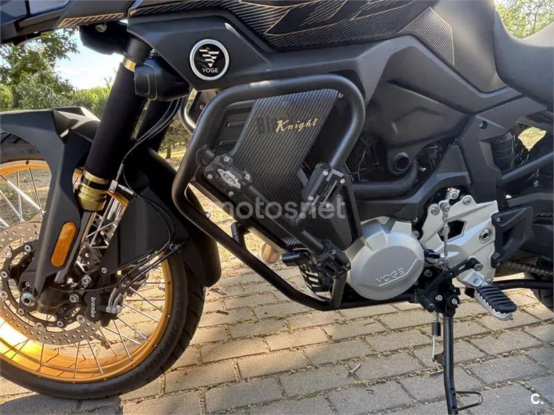 Voge 900 DSX – Vista 9