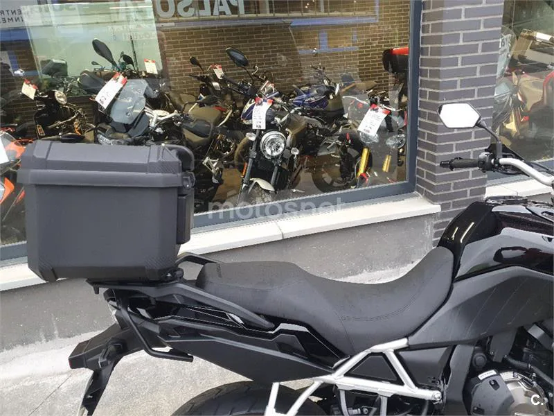 Suzuki V-Strom 800 – Vista 5